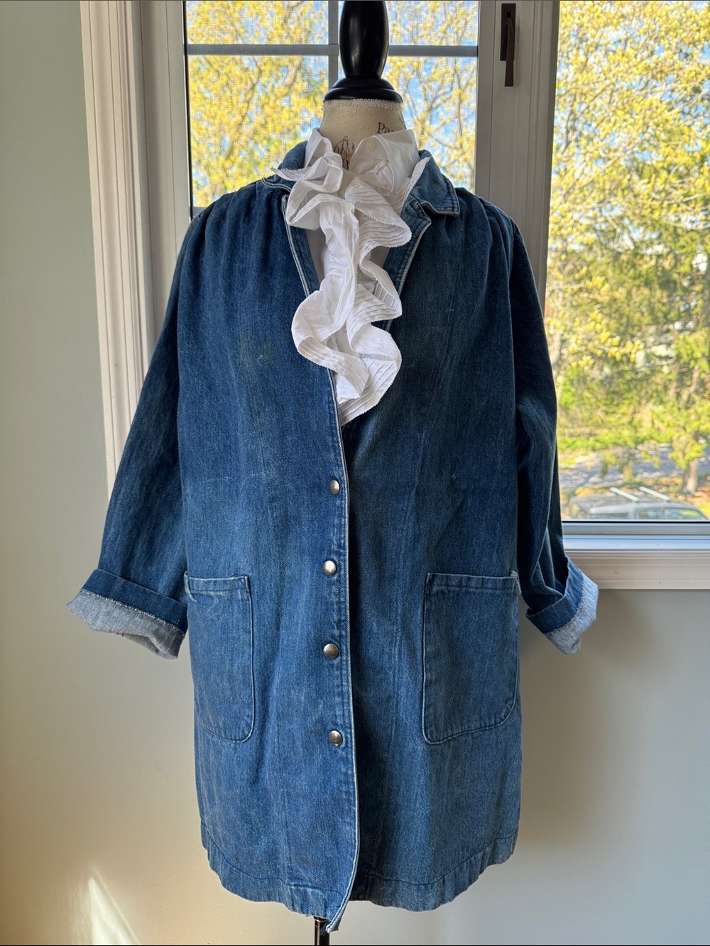 Vintage 1990’s denim cotton chore jacket.  Barn jacket.  Utility coat medium